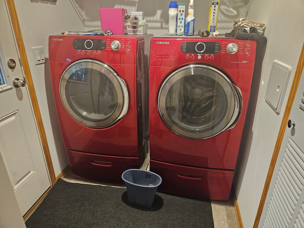 Laundry Rm