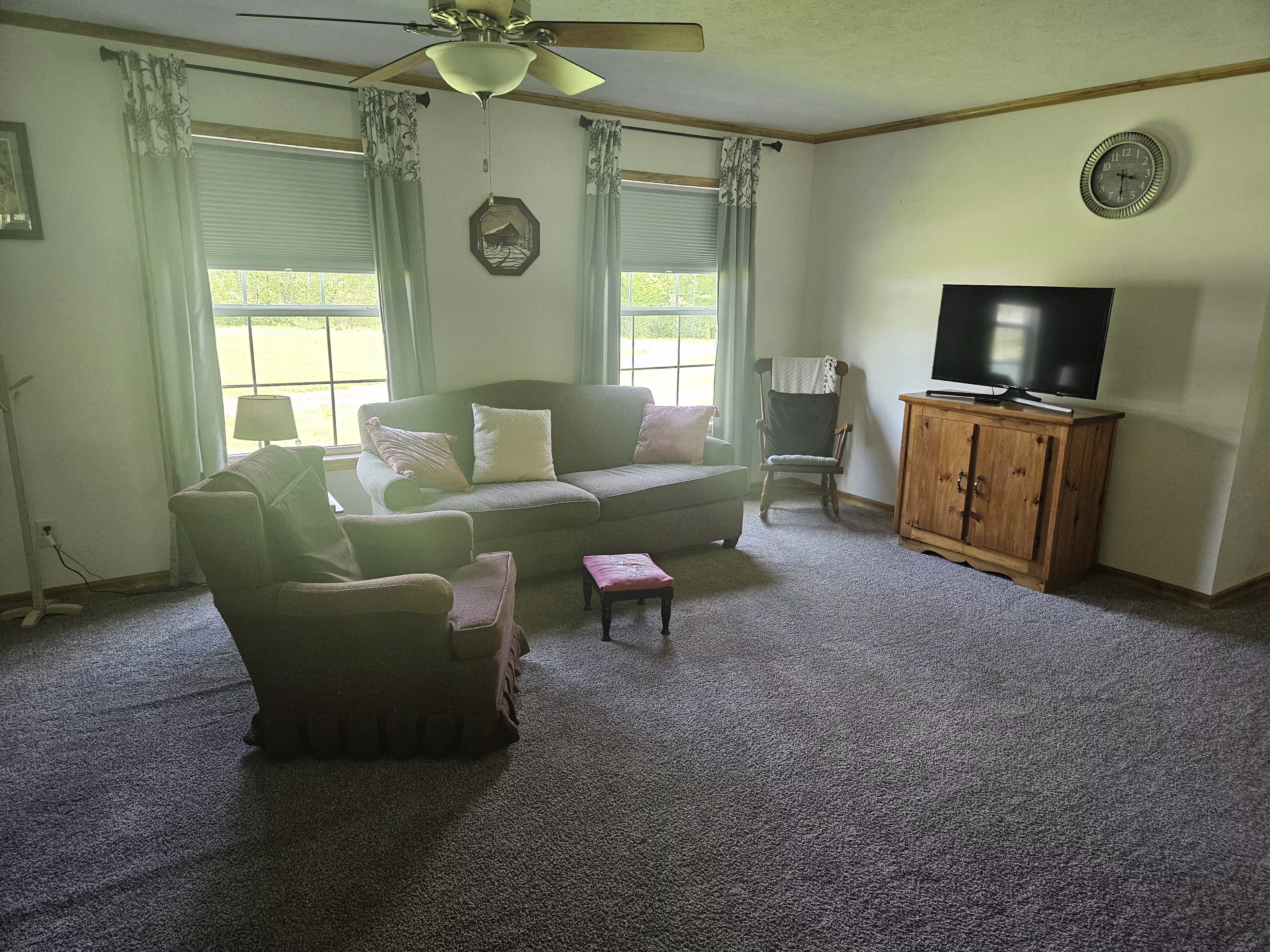 Spacious Living Rm